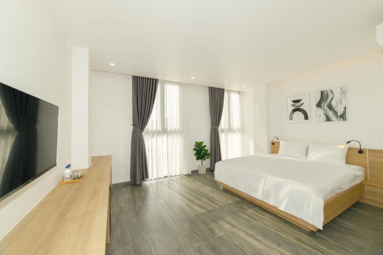 Cien Hotel Куи Нхон Екстериор снимка