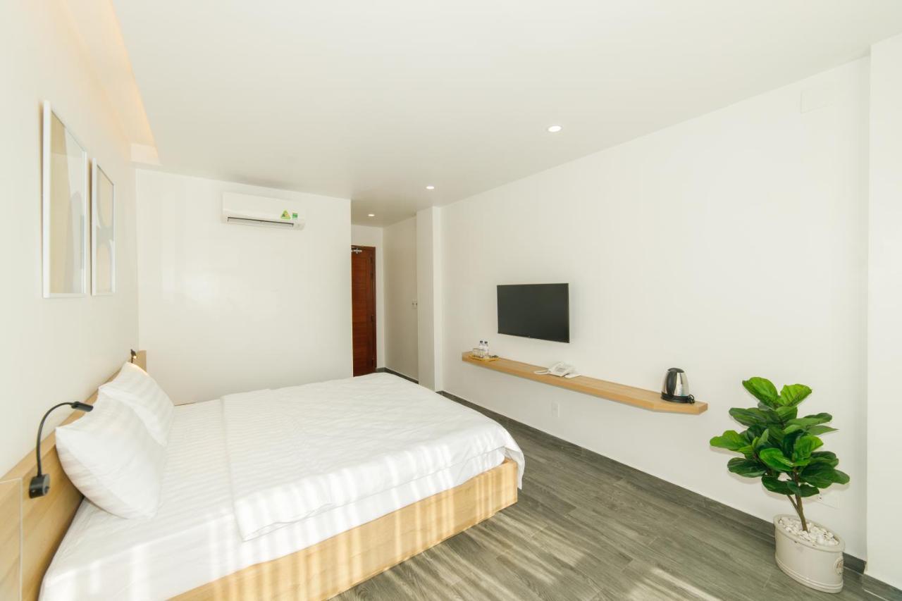 Cien Hotel Куи Нхон Екстериор снимка